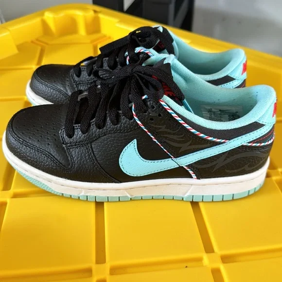 Nike Dunks